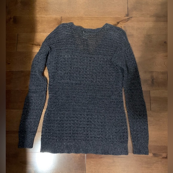 DKNY jeans sweater - Picture 2 of 2